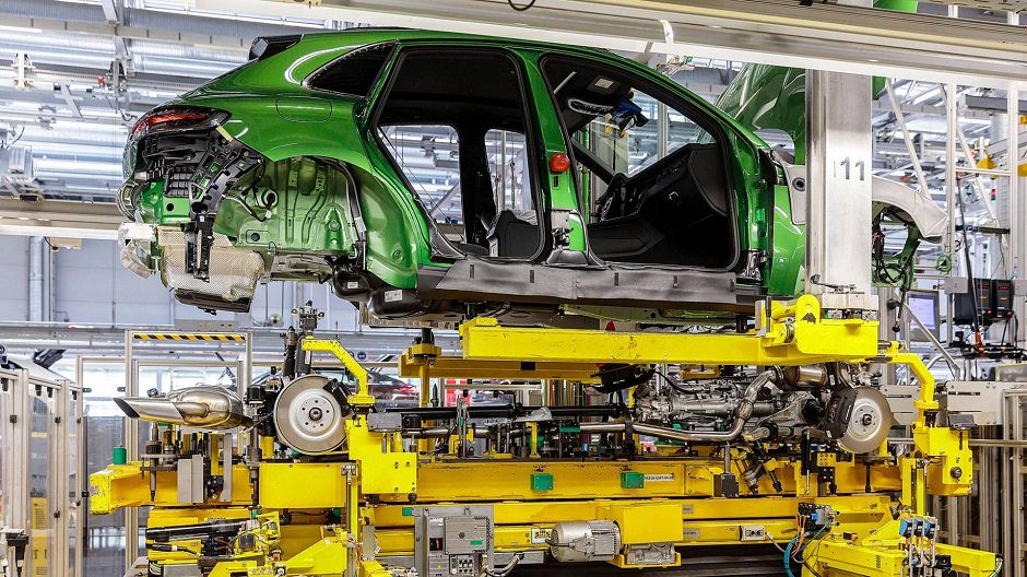 محرك بورش – خط تجميع إنتاج مصنع السيارات