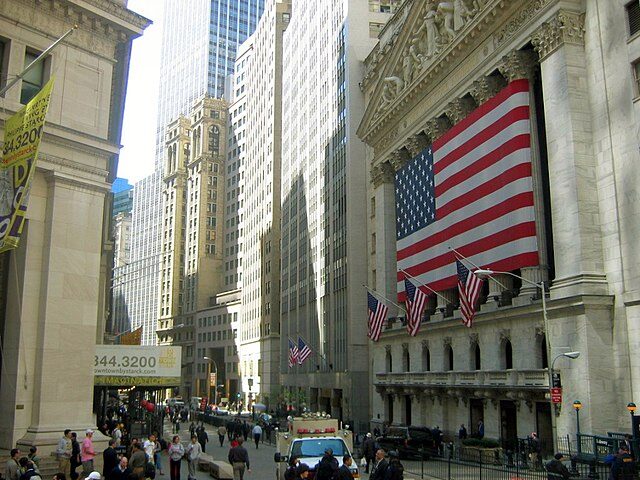 كيف أصبحت نيويورك مركز التمويل الأمريكي