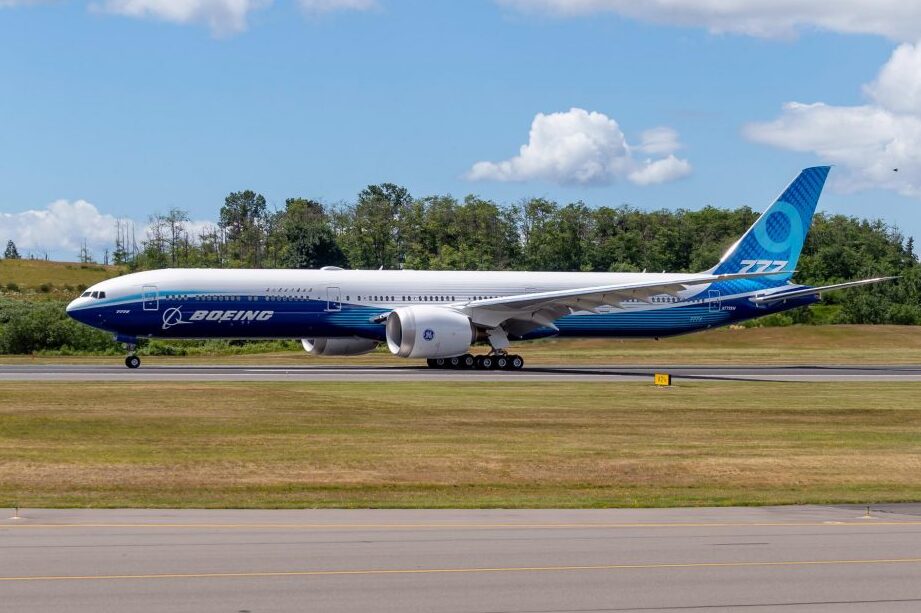 Stavba Boeingu 777 na nové pohyblivé výrobní lince