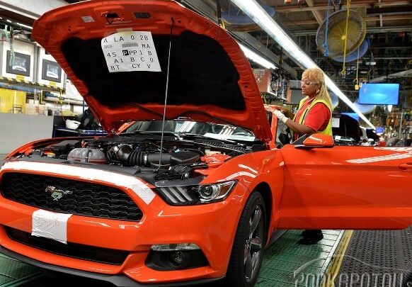 Výroba Ford Mustang v USA