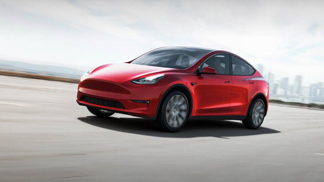 Výrobní linka Tesla Model Y v nové berlínské Gigafactory 🏭 Jak se vyrábí?