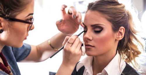 Jawbone benefits of becoming a makeup artist