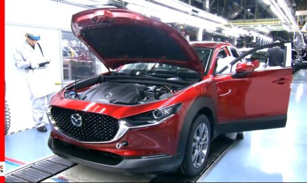 Mazda CX-30 production line plant