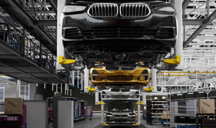 BMW Electric ENGINE - Automobile plant MANUFACTURING Assembly line