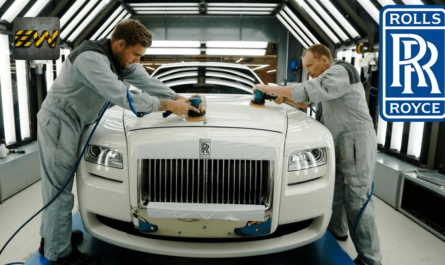 England's finest factory: the most luxurious Rolls Royce production line by hand