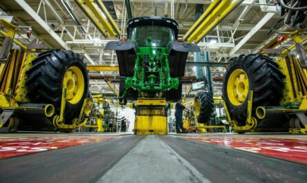 Inside John Deere's multi-billion dollar production line for heavy tractors