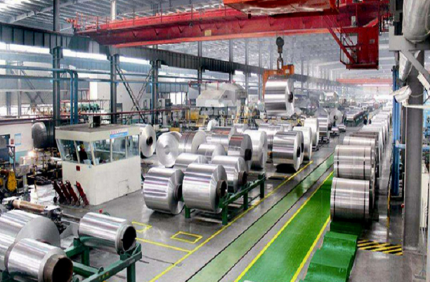 The production process of aluminum foil with a thickness of less than 0.2mm.  Automatic metal can production line
