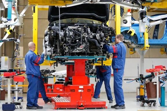 BMW Sähkömoottori - Autotehtaan TUOTANNON kokoonpanolinja