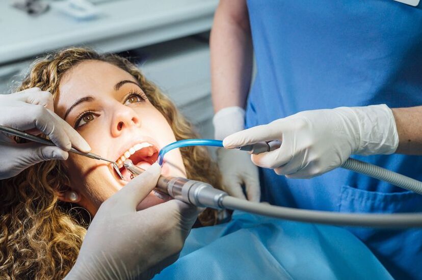 Kuinka tulla hammaslääkäriksi verkossa Täydellinen opas –