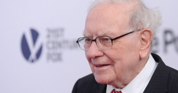 78 Warren Buffettin lainausta ja vinkkiä rahoituksesta ja sijoittamisesta -