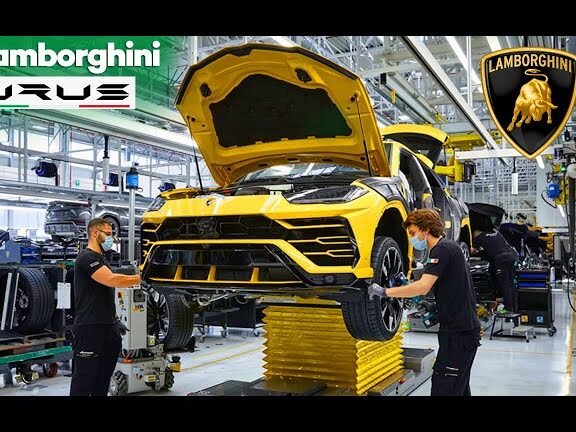 Lamborghini Urus Factory - Kokoonpanolinja - Tuotantoprosessi (Super Cars Mega Factories)