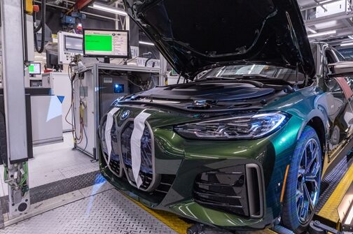 2021 BMW M3 gyártósor ▶ Üzem Münchenben
