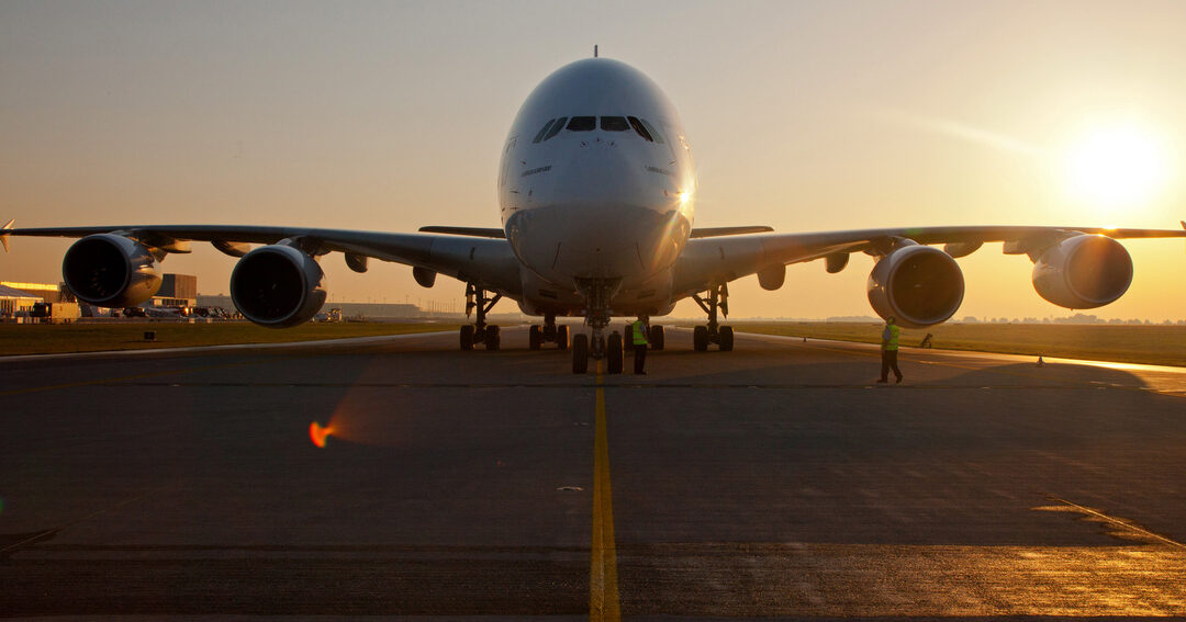 A hatalmas Airbus A380-as gyártósor gyárában