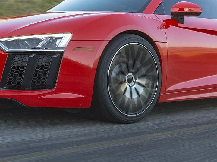 Németország legjobb szuperautó-gyára: A legújabb Audi R8 gyártósor
