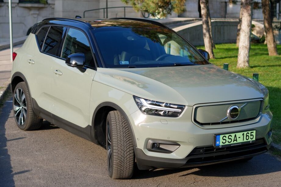 Volvo XC40 (2020) gyártósor – Európai Autógyár