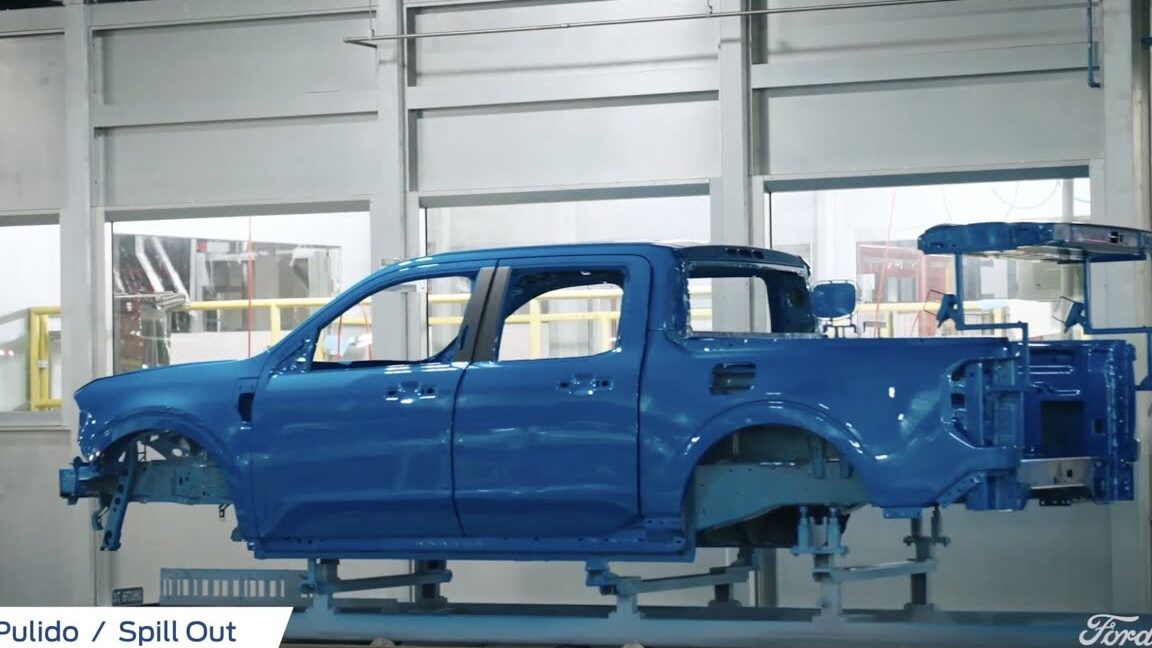 2022 Ford Maverick összeszerelő és gyártósor videó [From Hermosillo Plant in Mexico]