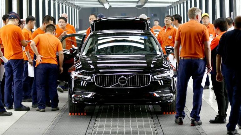 Lini Produksi Volvo XC40 (2020) – Pabrik Mobil Eropa