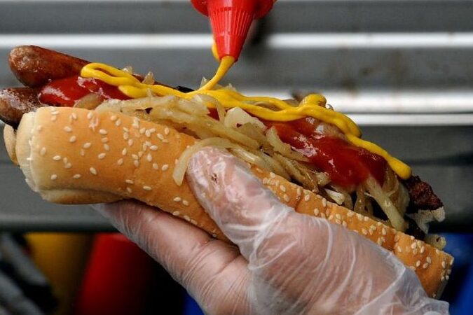 Memulai bisnis hot dog tanpa uang -