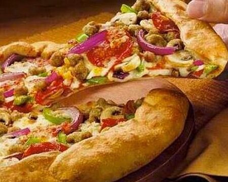 Memulai bisnis pengiriman pizza dari rumah -