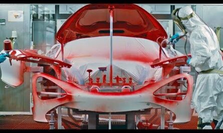 קו ייצור Acura TLX לשנת 2021 במפעל הרכב של Marysville באוהיו