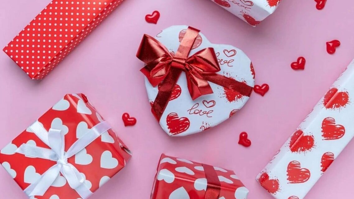 40 Idea Pantas untuk Menjual Produk untuk Hari Valentine -