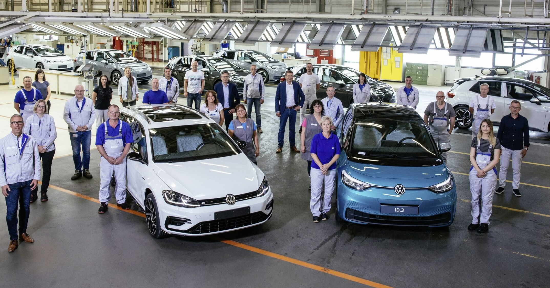 Kilang VW barisan pengeluaran 2020 – Golf, Tiguan, Passat, Beetle, Polo