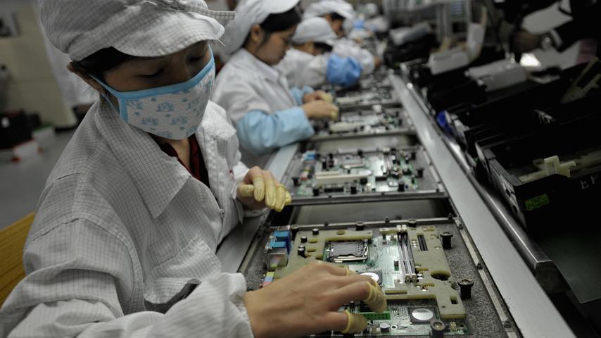 In de iPhone-fabriek van Apple in China