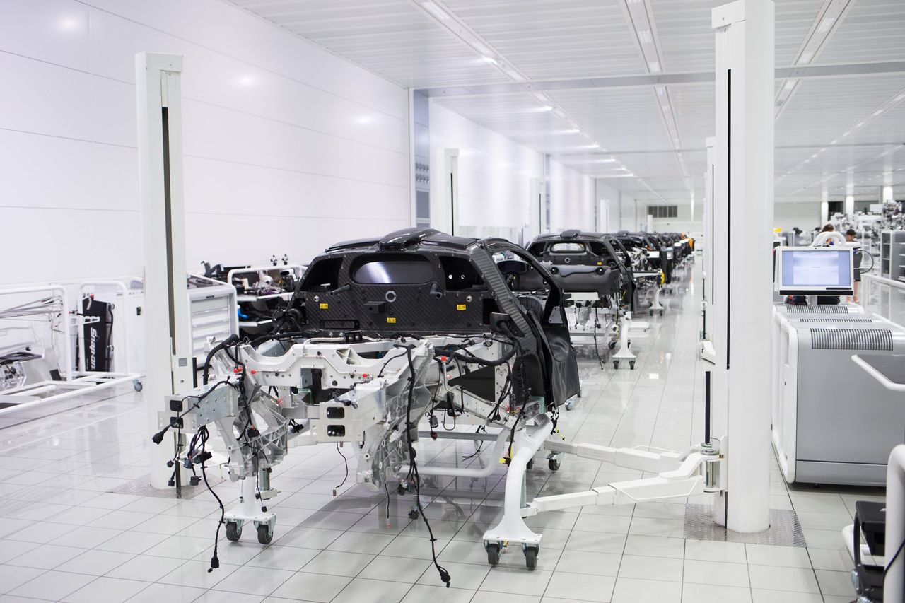 McLaren-productielijn - Engelse autofabriek