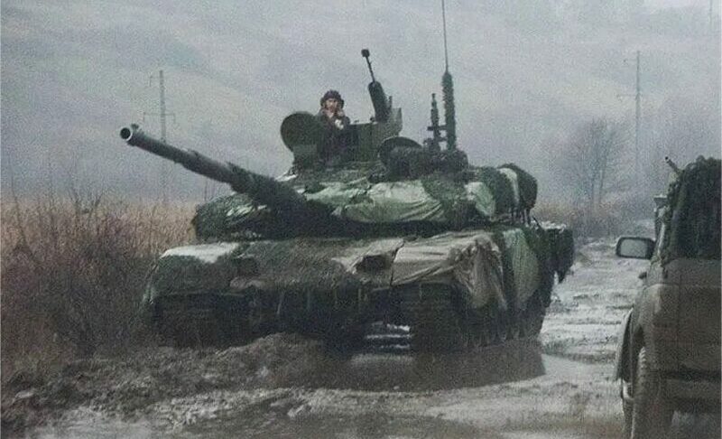 Tankproductielijn: Assemblage VS Abrams vs. Oekraïne vs. Russisch tanksproductieproces