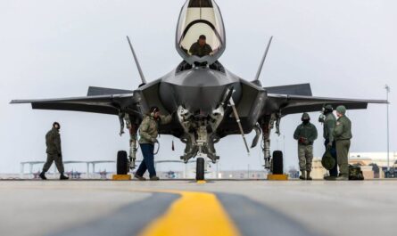 ABD Süper Gelişmiş Milyar Dolarlık F-16 ve F-35 Montaj Hattı İçinde